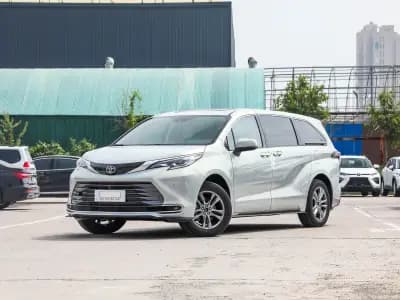 丰田 赛那SIENNA 2024款 赛那SIENNA 2.5L混动 尊贵版