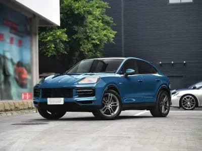 Porsche Cayenne E-Hybrid 2023 8