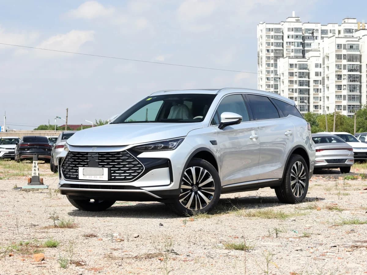 BYD Tang DM-i 2025 115KMPremium