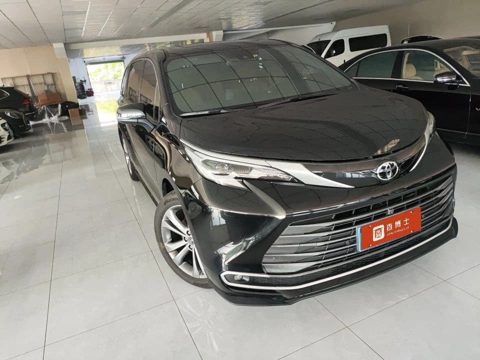 Toyota Sienna 2024 2.5LHybrid ZhenxiangPremium