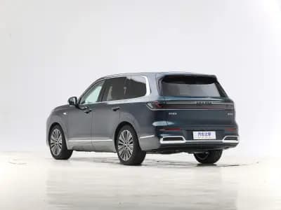 Geely Galaxy M9 2025 210km 4WD Pilot Edition 5