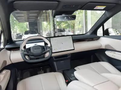 Lynk & Co Z20 2026 430km RWD Pro 15