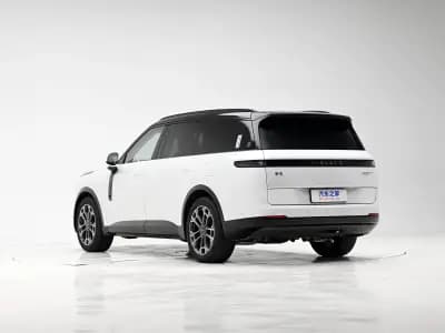 Lynk & Co 900 2025 1.5T Ultra 5