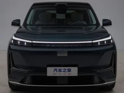 Geely Galaxy M9 2025 210km 4WD Pilot Edition 10