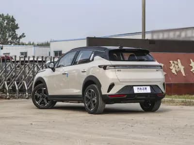 Lynk & Co 06 EM-P 2025 EM-P 126 Long Range Halo 5