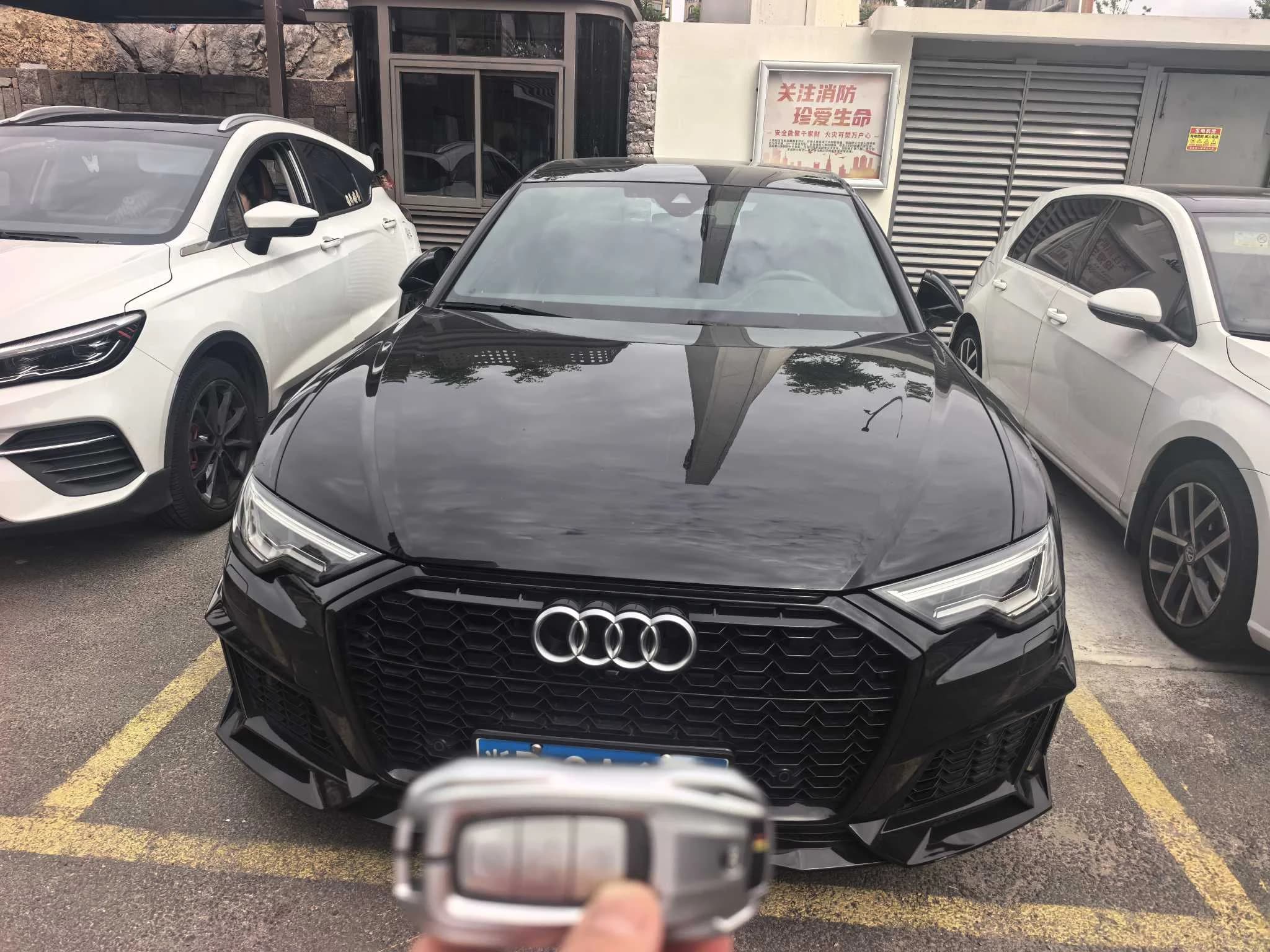 Audi A6L 2023 40 TFSI Luxury Sport