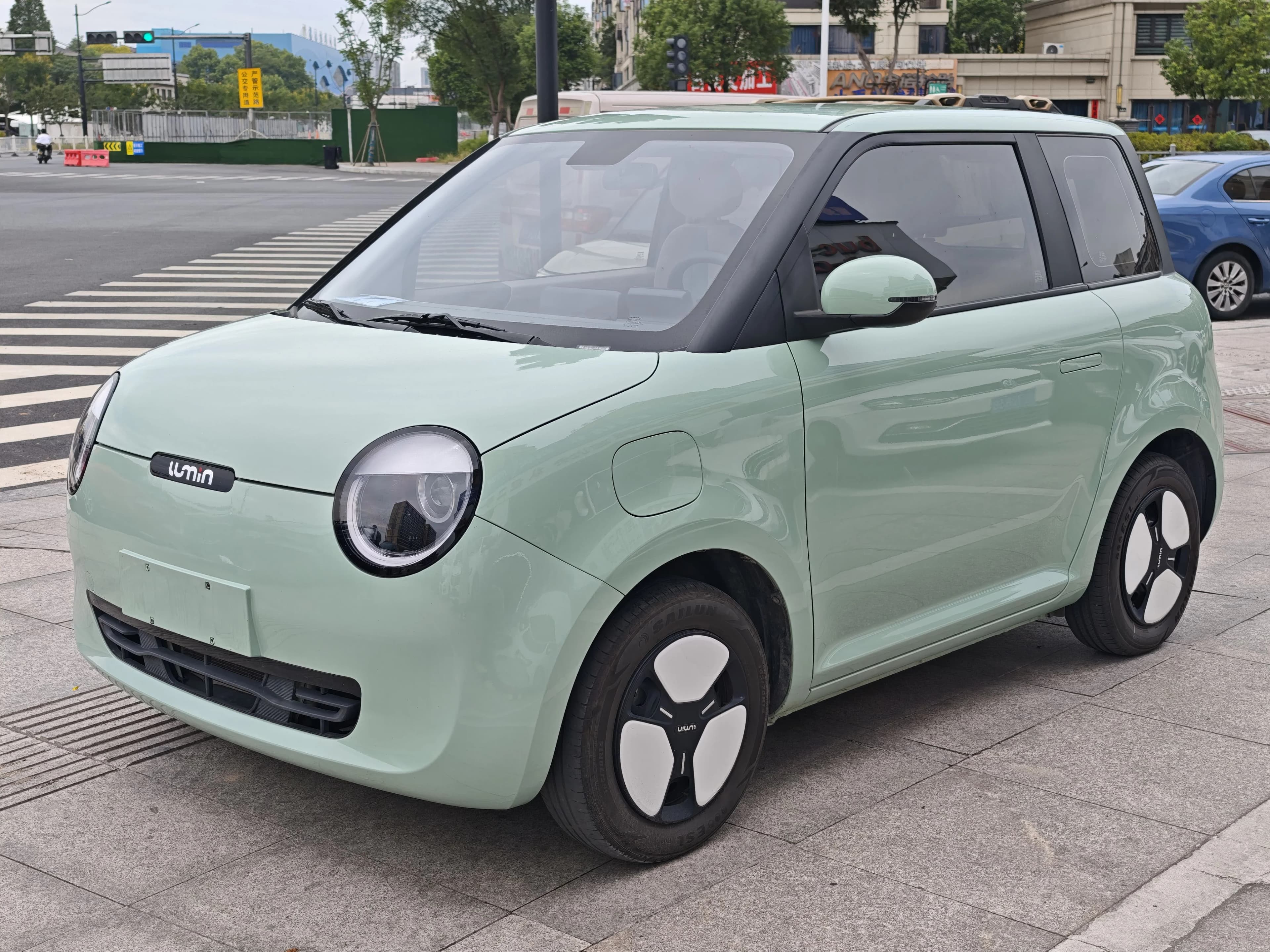 Qiyuan 长安LUMIN 2024 301km Orange Wind