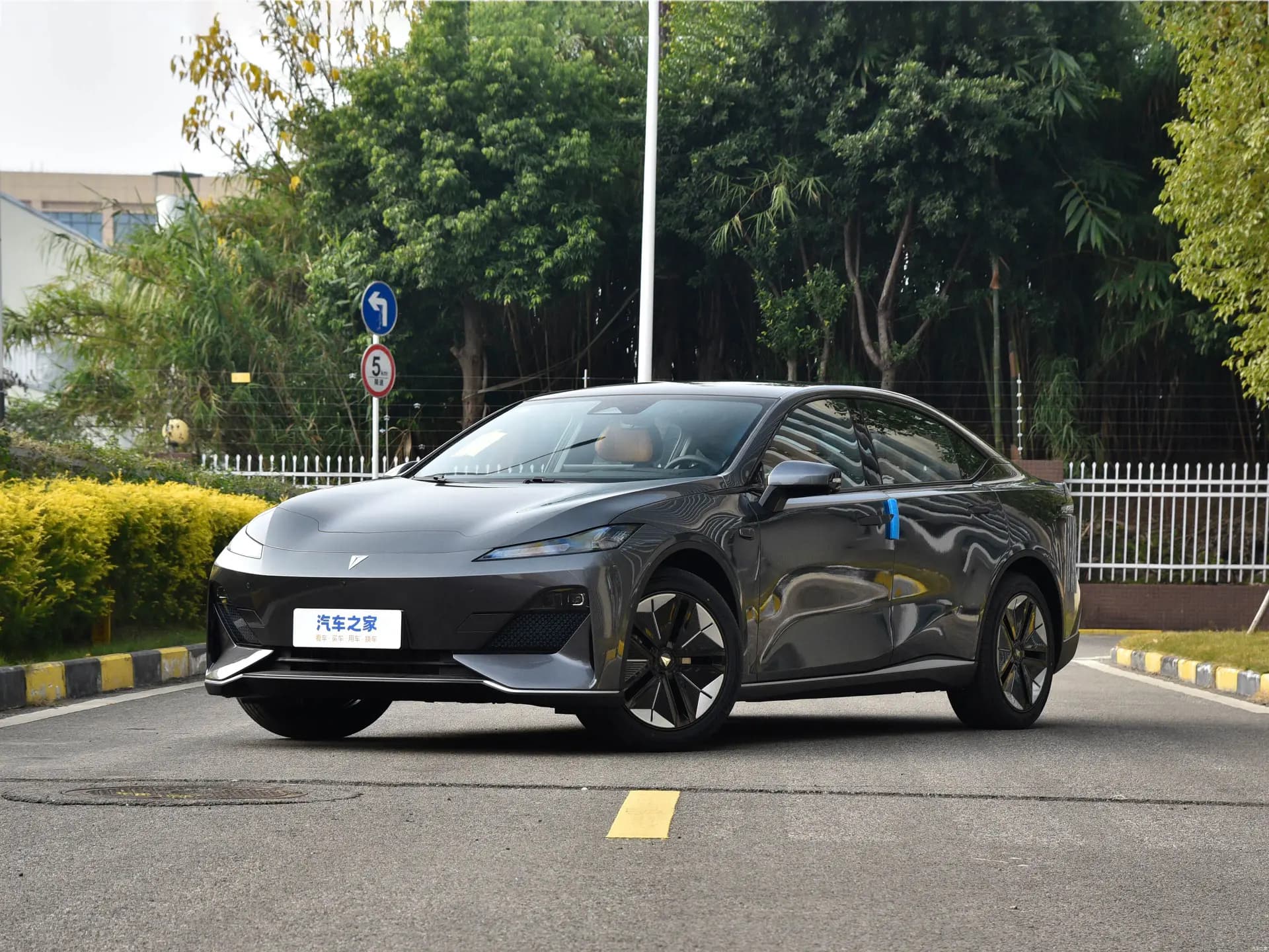 Deepal SL03 2025 Facelift BEVElite