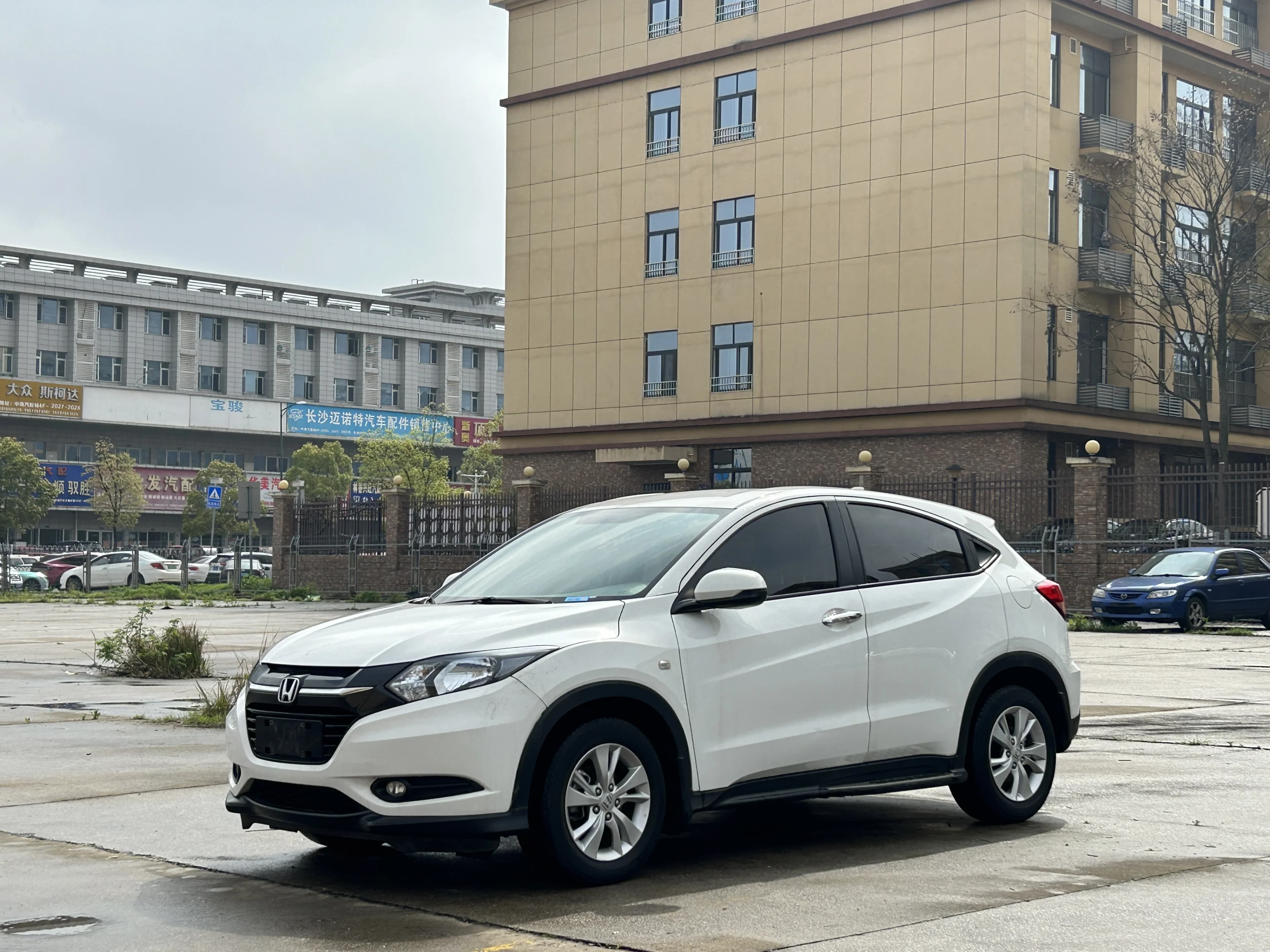 Honda 缤智 2017款 1.5L CVT两驱舒适型