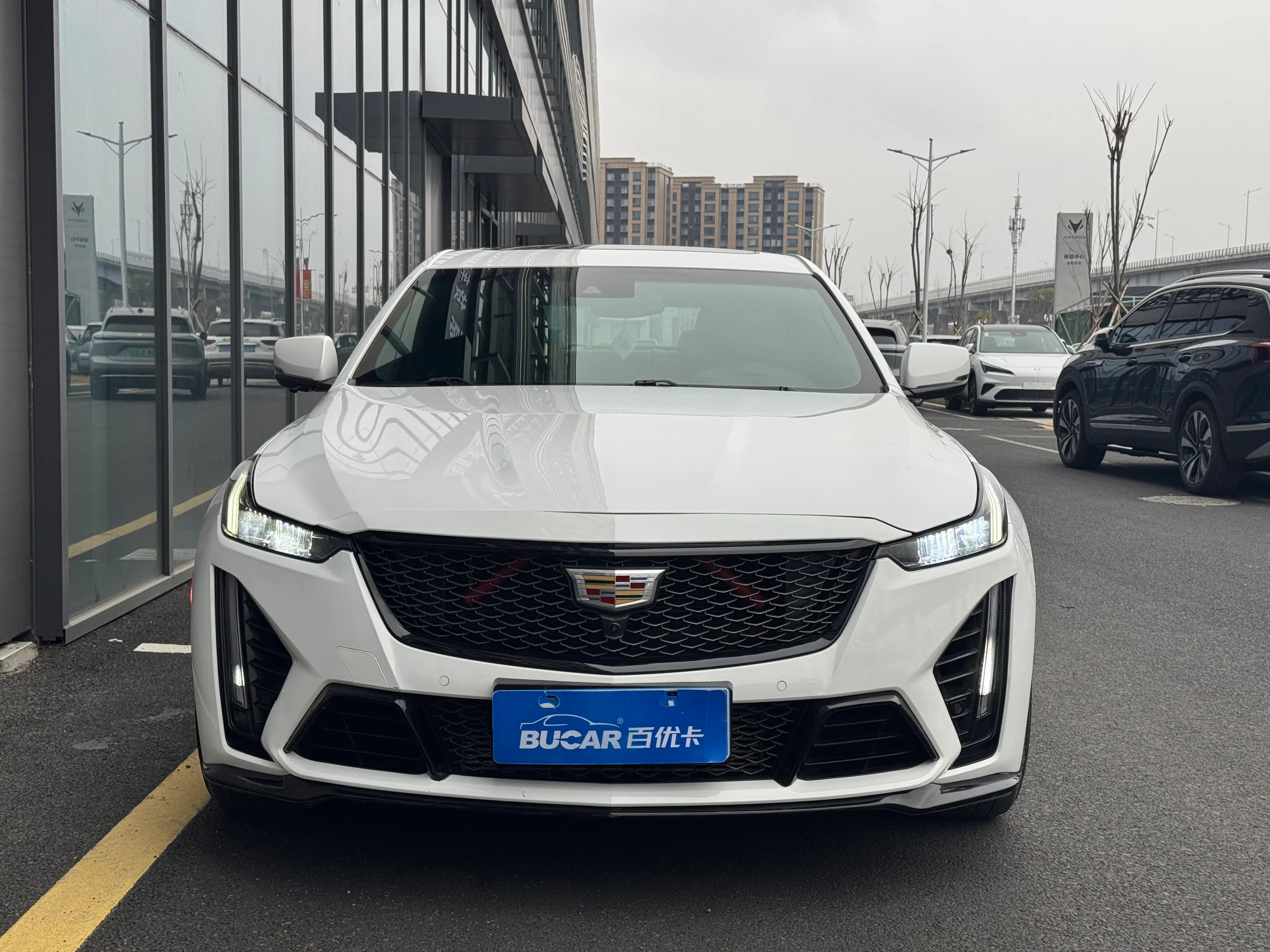 Cadillac CT5 2020款 改款 28T 时尚型
