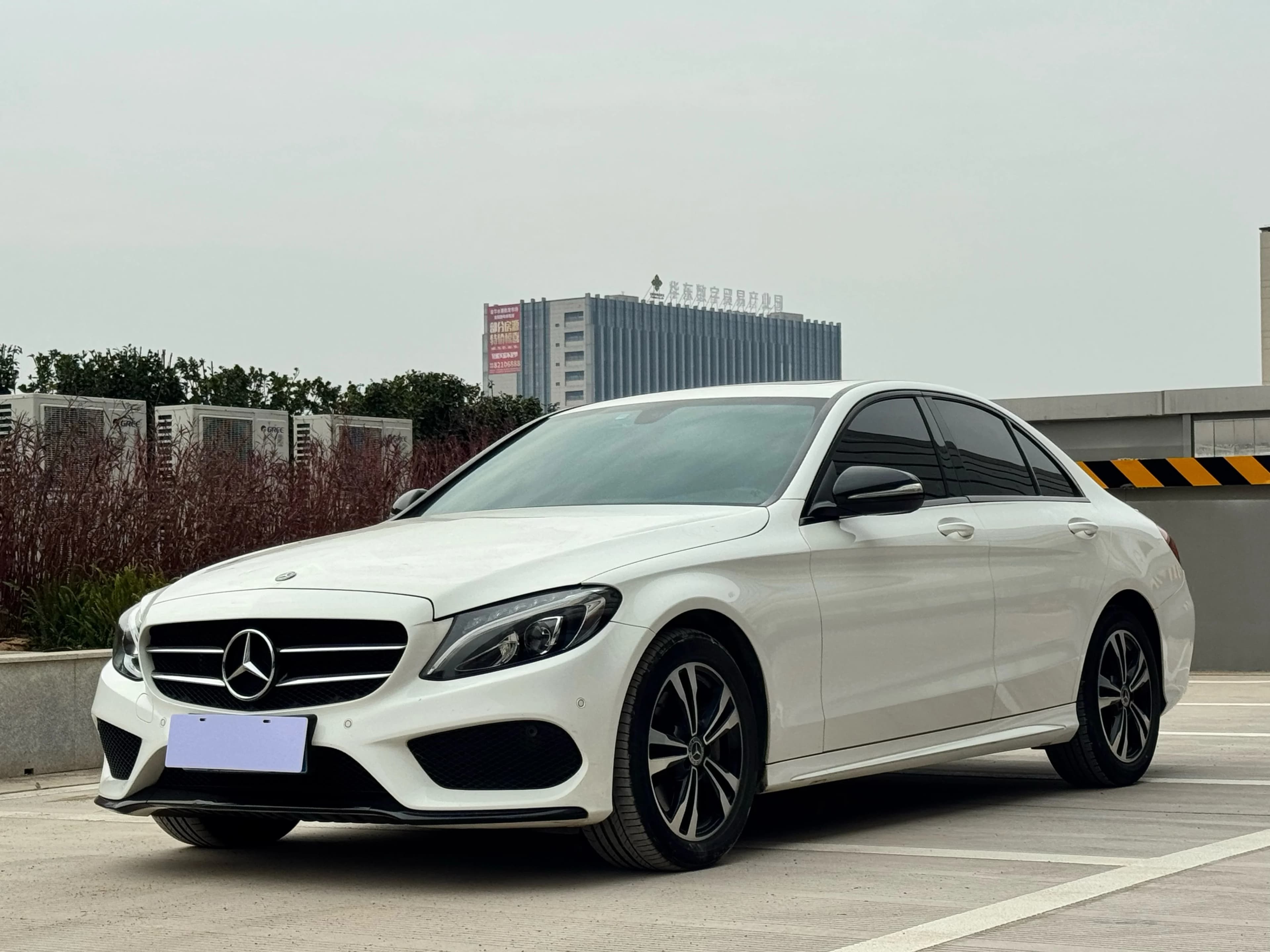 Mercedes-Benz C级 2018款 C 200 运动版