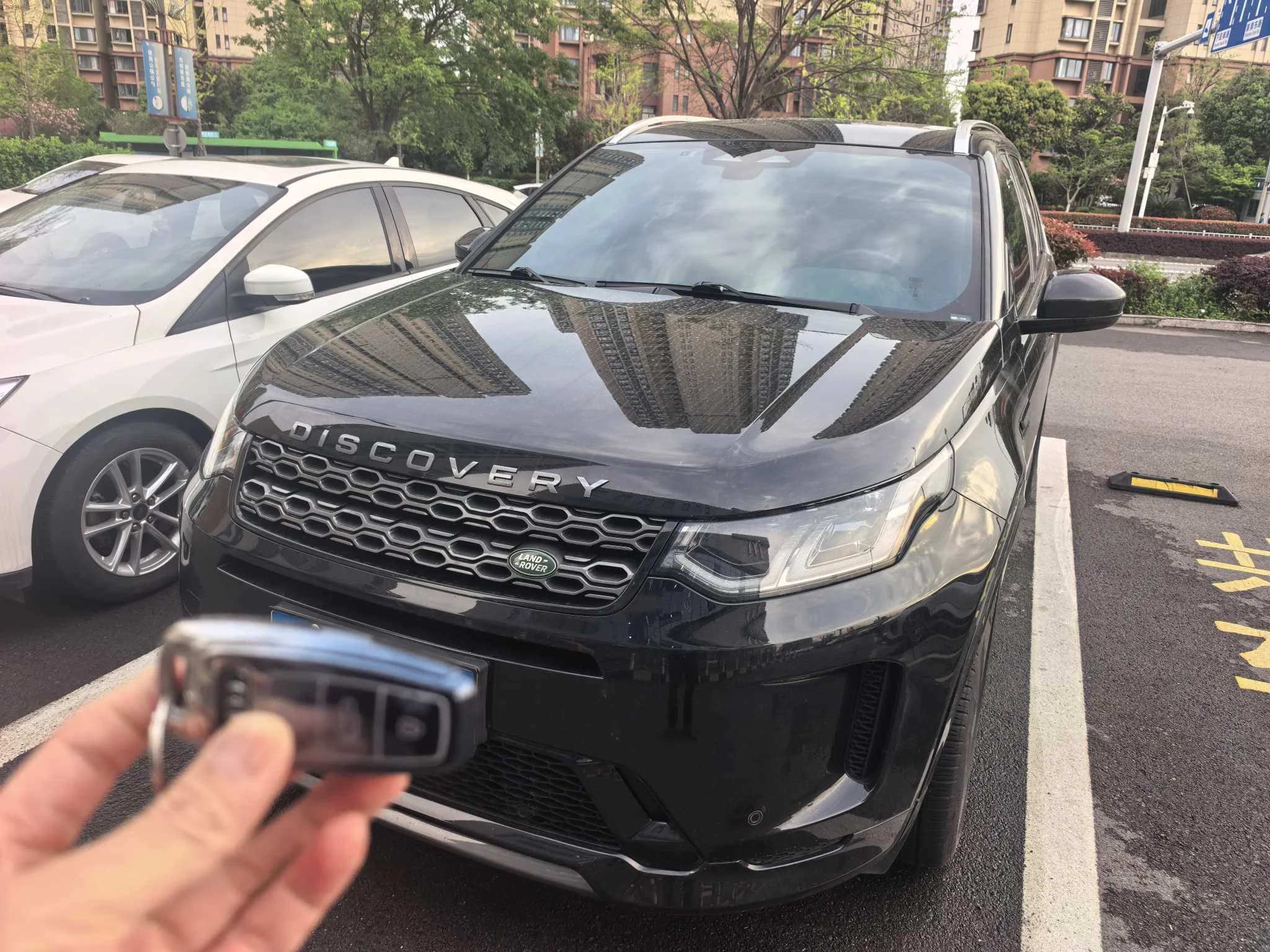 Land Rover Discovery Sport 2022 249PS R-Dynamic S Performance 5-Seat