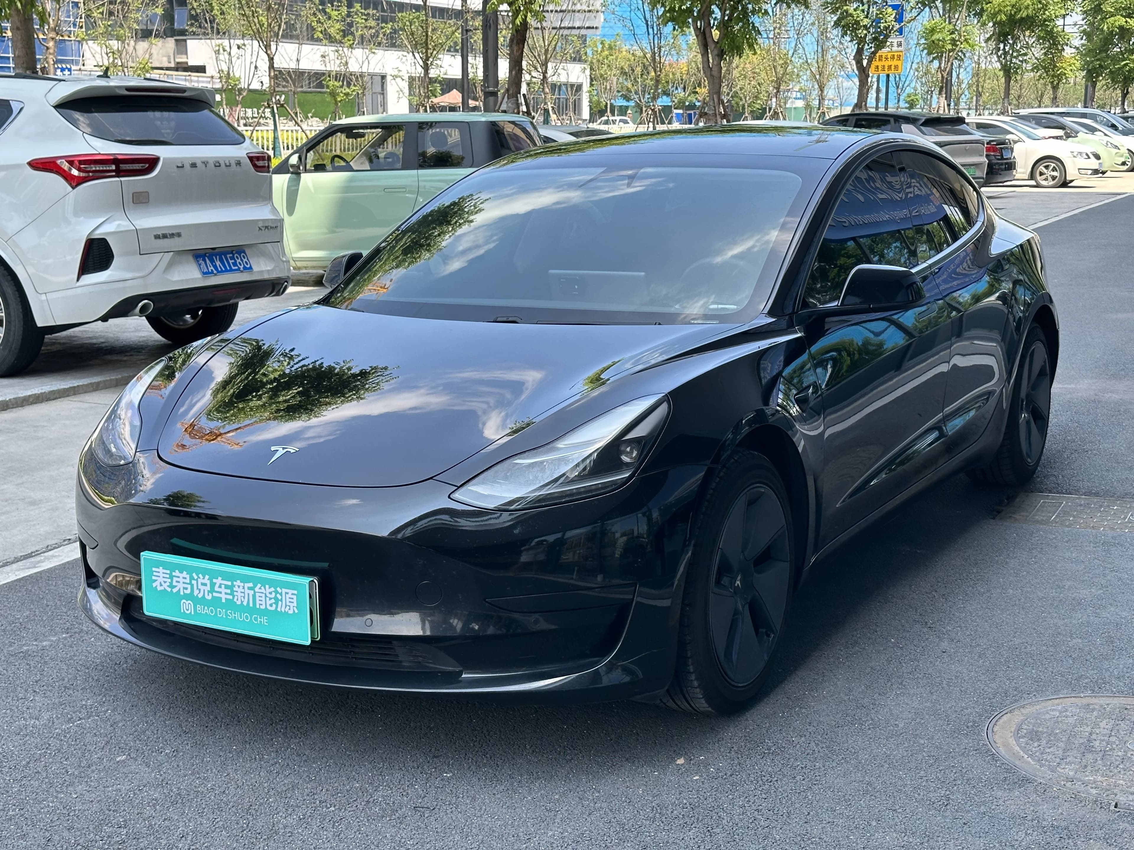 特斯拉 Model 3 2021款 标准续航后驱升级版