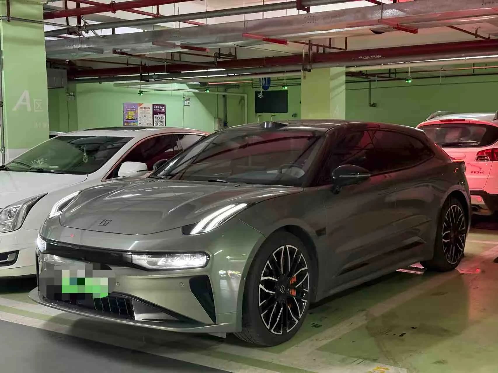 Zeekr 001 2024款 YOU版 100kWh 四驱