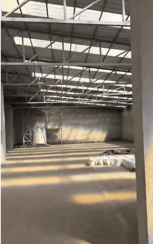 Yantu iCar EV Trading (Under Renovation) 1
