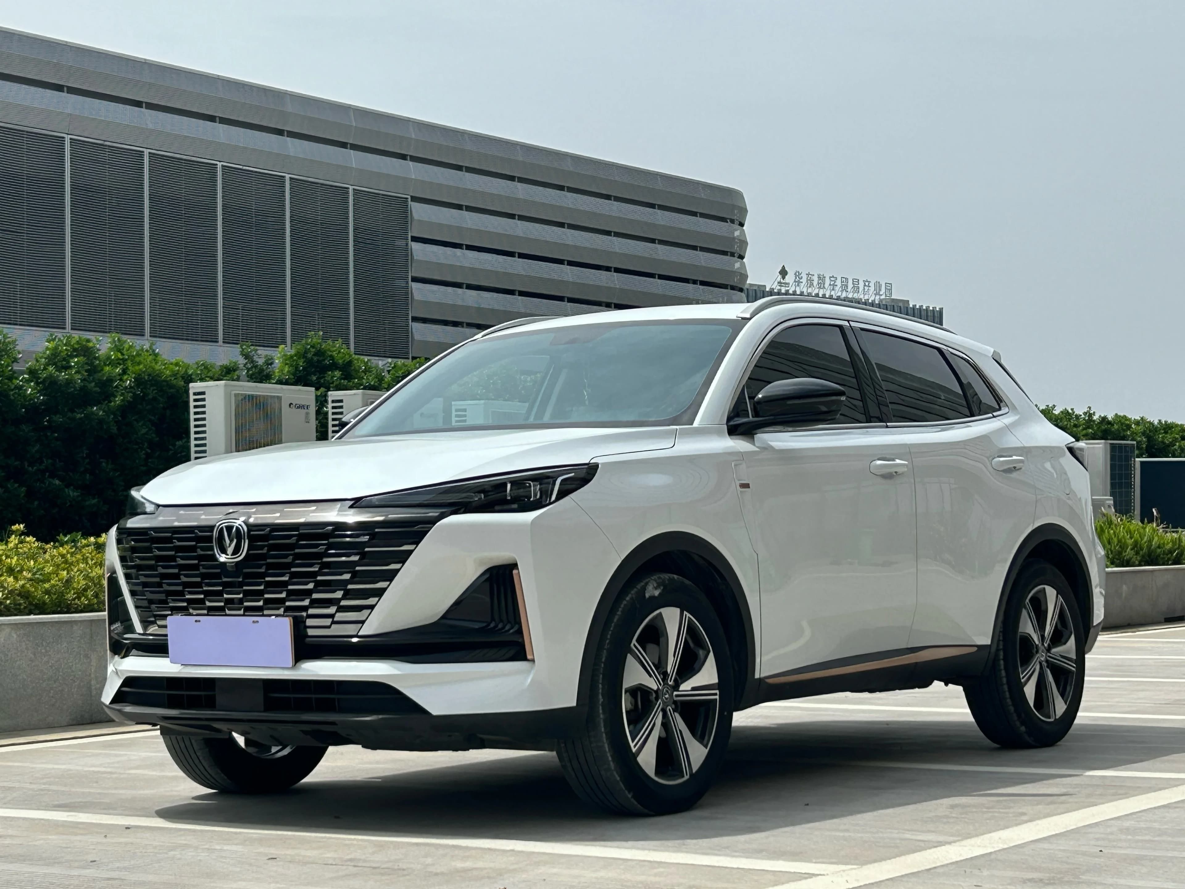 Changan CS55 PLUS 2022 2nd Gen 1.5T DCTLuxury