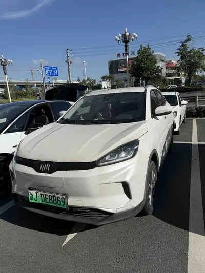 威马汽车 威马EX5 2018款 EX5 300 Lite探索版 thumbnail 1