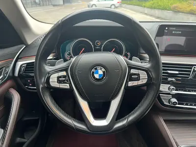 BMW 5 Series 2018 Facelift 530Li Leading Luxury Pack thumbnail 7