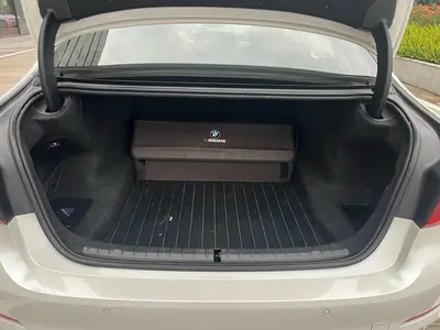 BMW 5 Series 2018 Facelift 530Li Leading Luxury Pack thumbnail 12