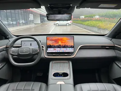 DongFengYiPai eπ008 2025 210UltraSmart Drive 5-Seat thumbnail 11
