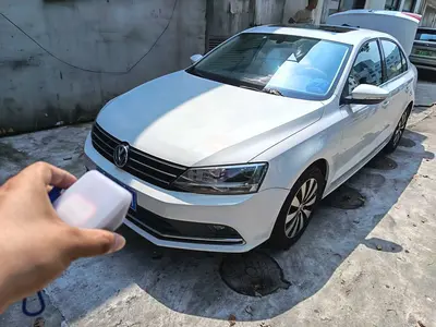 大众 速腾 2017款 180TSI 自动臻享版 thumbnail 2