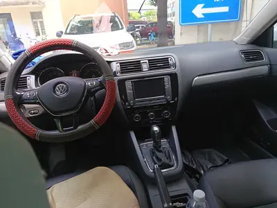 大众 速腾 2017款 180TSI 自动臻享版 thumbnail 8