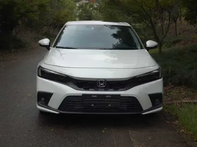 本田 思域 2023款 HATCHBACK 240TURBO CVT极跃版 thumbnail 3