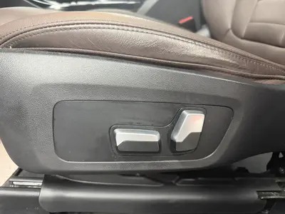 BMW iX3 2021 Leading thumbnail 18