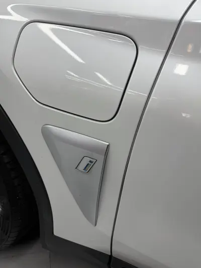 BMW iX3 2021 Leading thumbnail 21