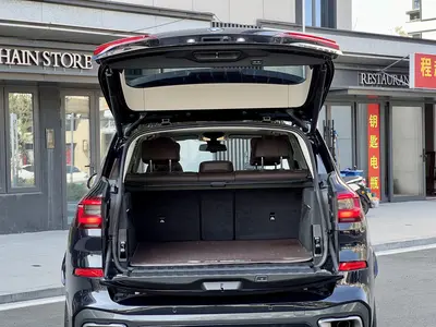 BMW X5 2022 xDrive 30Li MM Sport thumbnail 10