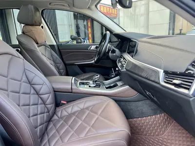 BMW X5 2022 xDrive 30Li MM Sport thumbnail 17