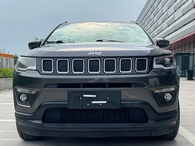 Jeep 指南者 2017 200T Auto Family Edition thumbnail 3