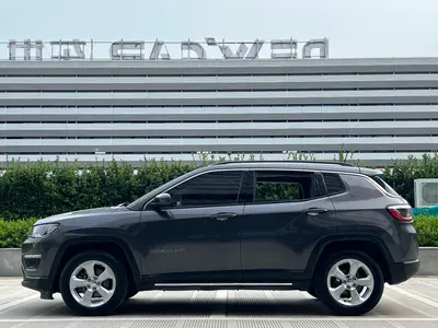 Jeep 指南者 2017 200T Auto Family Edition thumbnail 4