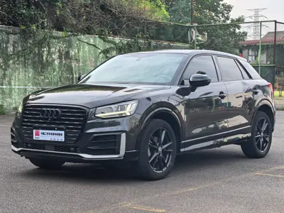 Audi Q2L 2021 Q2L 35 TFSI Sport