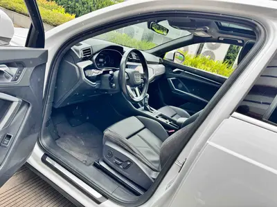 Audi Q3 2024 35 TFSI Progressive Elegance thumbnail 5