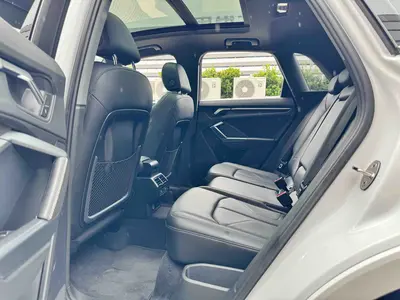 Audi Q3 2024 35 TFSI Progressive Elegance thumbnail 6
