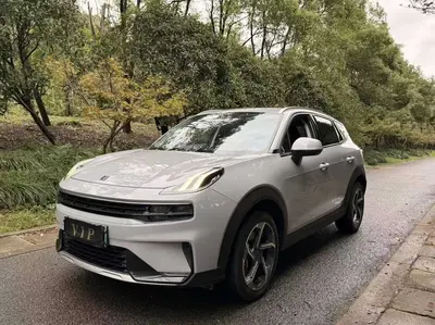 Lynk & Co 06 EM-P 2022 06NEV PHEV 84KM Pro Range