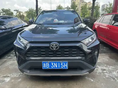 丰田 RAV4荣放 2022款 2.0L CVT两驱风尚Plus版 thumbnail 3