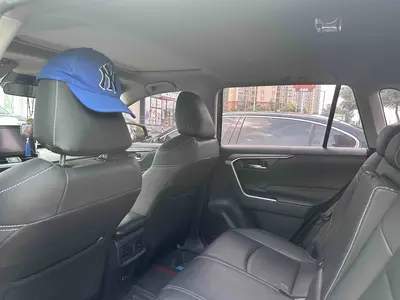 丰田 RAV4荣放 2022款 2.0L CVT两驱风尚Plus版 thumbnail 10