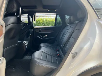 Mercedes-Benz GLC 2017 -Class GLC 300 4MATIC Sport thumbnail 5