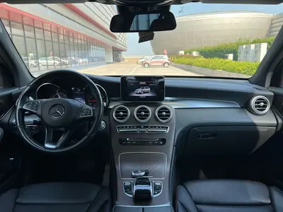 Mercedes-Benz GLC 2017 -Class GLC 300 4MATIC Sport thumbnail 11