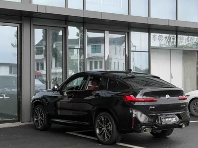宝马 X4 2022款 xDrive 30i M运动套装 thumbnail 10