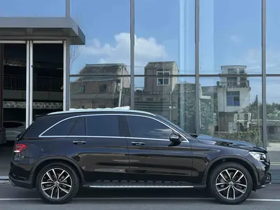 奔驰 GLC 2021款 级 GLC 300 L 4MATIC 动感型 thumbnail 6