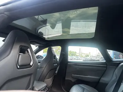 极氪 001 2025款 WE版 100kWh 后驱 thumbnail 12