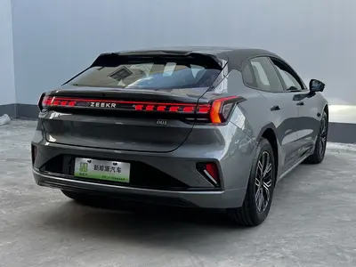极氪 001 2025款 WE版 100kWh 后驱 thumbnail 14