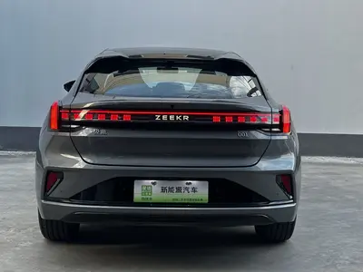 极氪 001 2025款 WE版 100kWh 后驱 thumbnail 15