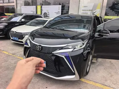 Toyota SIENNA 2024 2.5LHybrid Comfort thumbnail 1