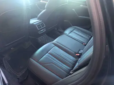 奥迪 Q5L 2022款 40T 时尚动感型