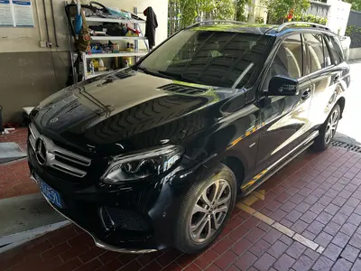 奔驰 GLE(进口) 2018款 GLE级 GLE 320 4MATIC 动感型臻藏版 thumbnail 2