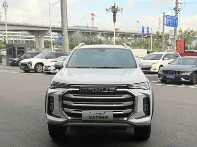 大通 上汽大通T70 2020款 2.0T汽油自动两驱舒享型长箱高底盘 thumbnail 3